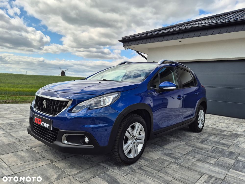 Peugeot 2008 BlueHDi 100 STOP & START Signature - 9