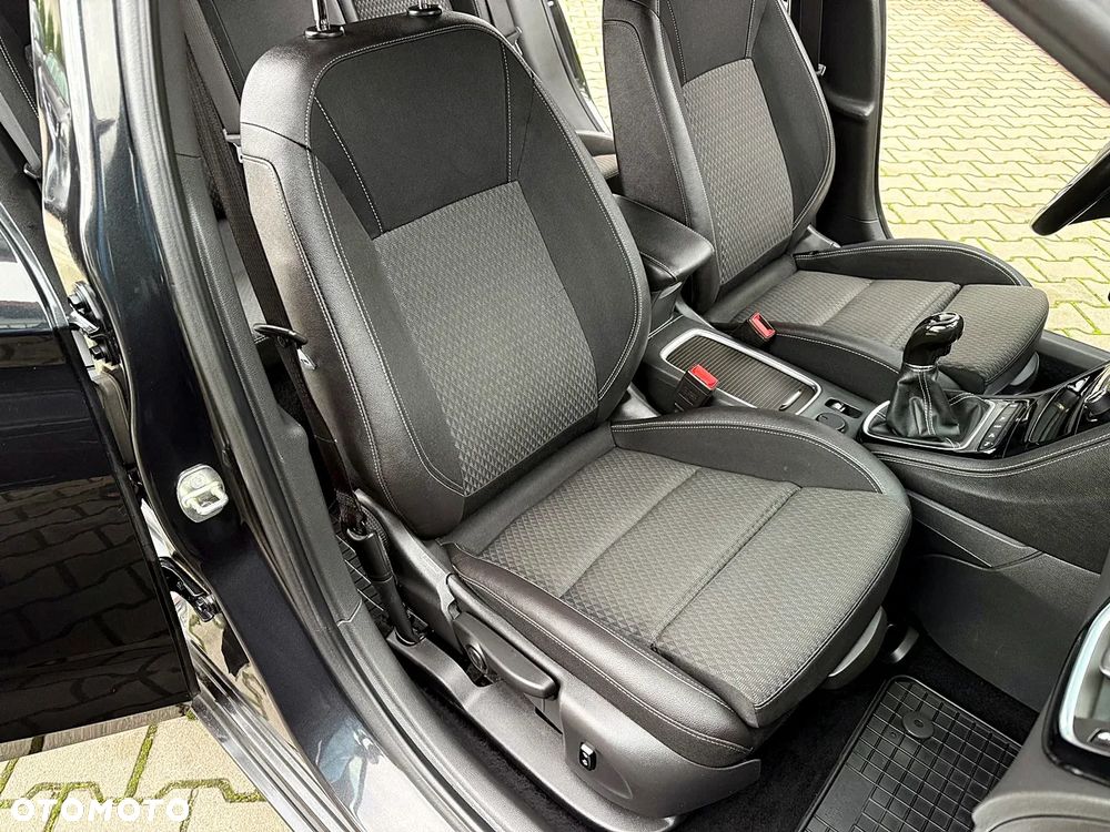 Opel Astra 1.6 BiTurbo D (CDTI) Start/Stop Innovation - 33