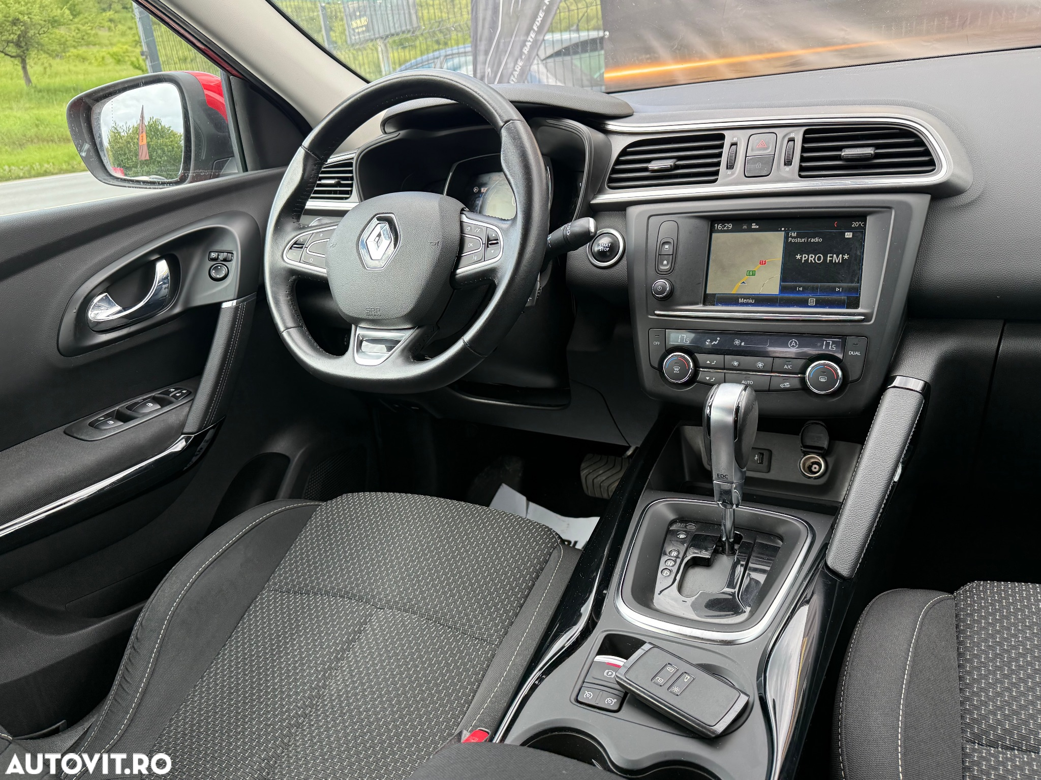 Renault Kadjar BLUE dCi 115 EDC BOSE EDITION - 20