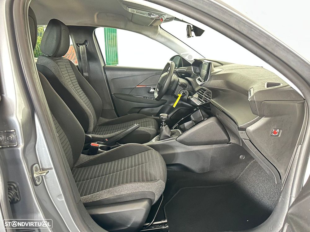 Peugeot 208 1.2 PureTech Active - 29