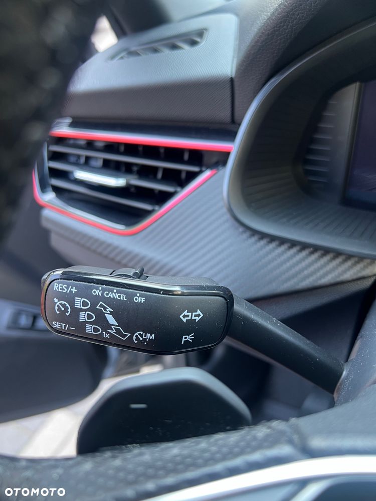 Skoda Kamiq 1.5 TSI Monte Carlo DSG - 23