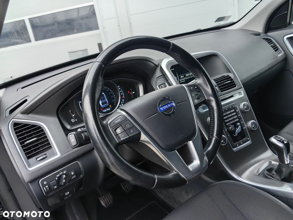Volvo XC 60 D4 Kinetic - 10