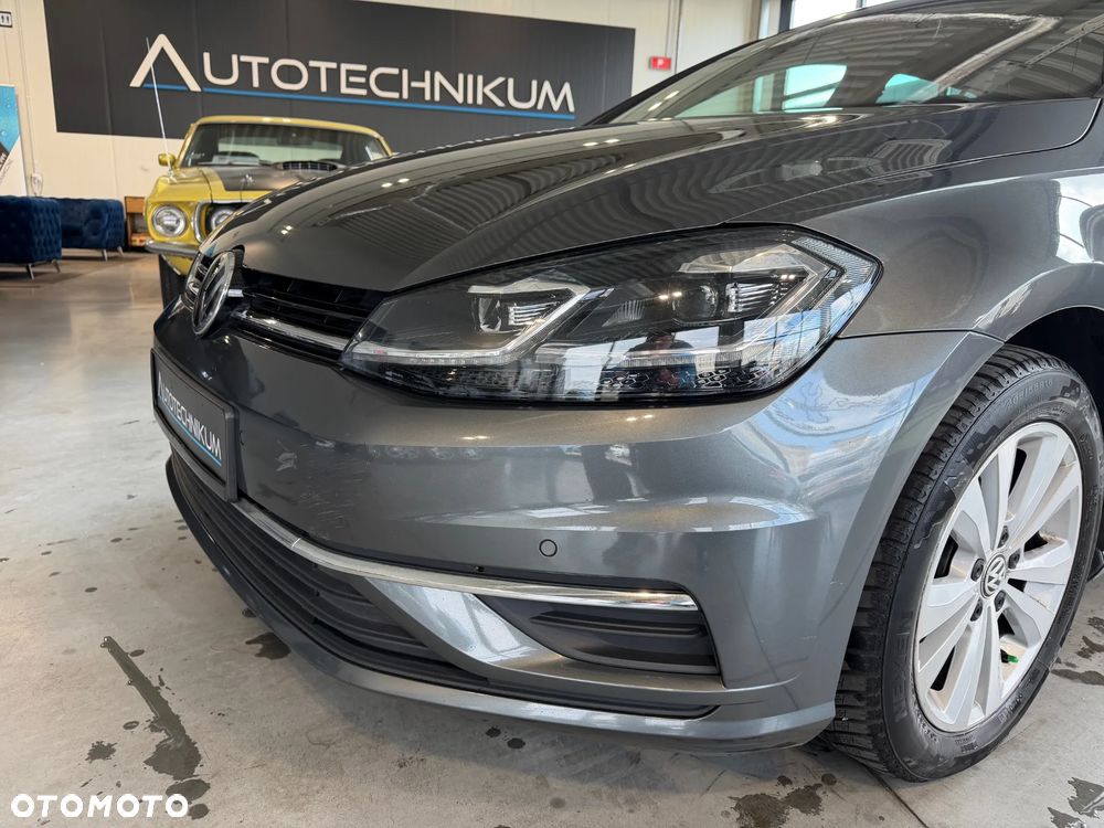 Volkswagen Golf 1.6 TDI BMT Comfortline - 10