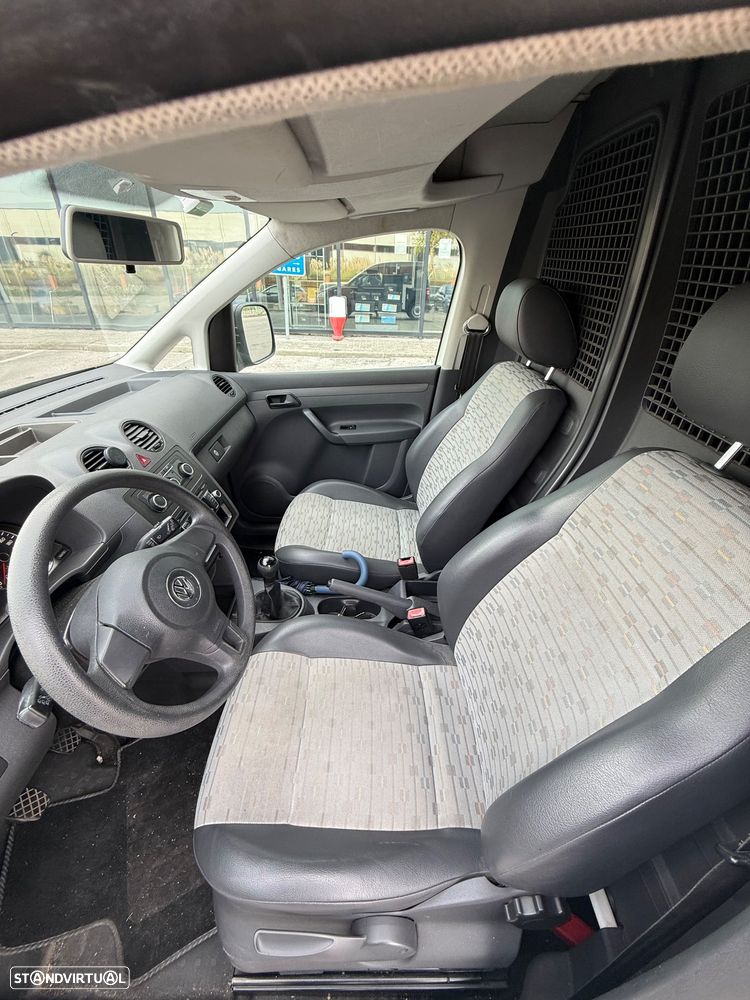 VW Caddy - 13