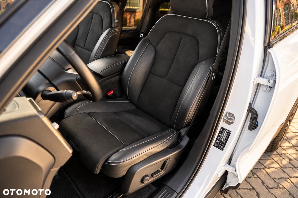 Volvo XC 40 T3 Geartronic RDesign - 20