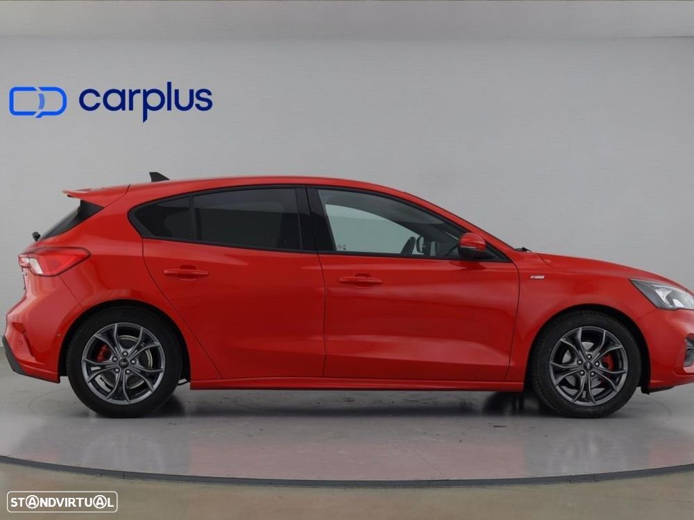Ford Focus 1.0 EcoBoost ST-Line - 8