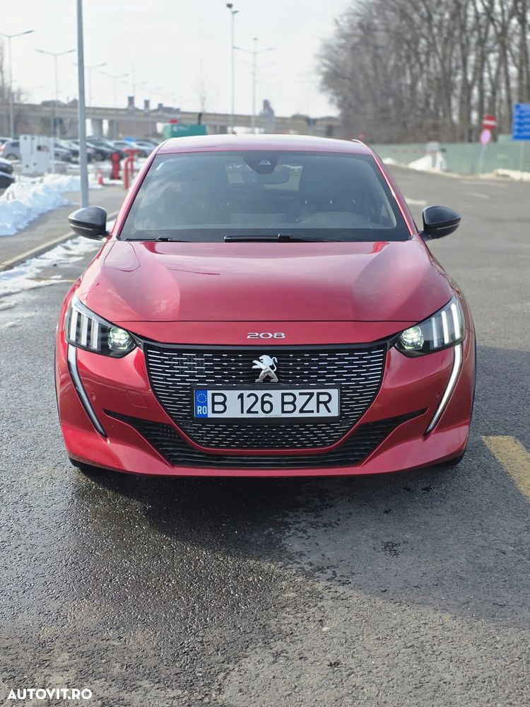 Peugeot 208 1.2 L PureTech STT EAT8 GT Line - 1