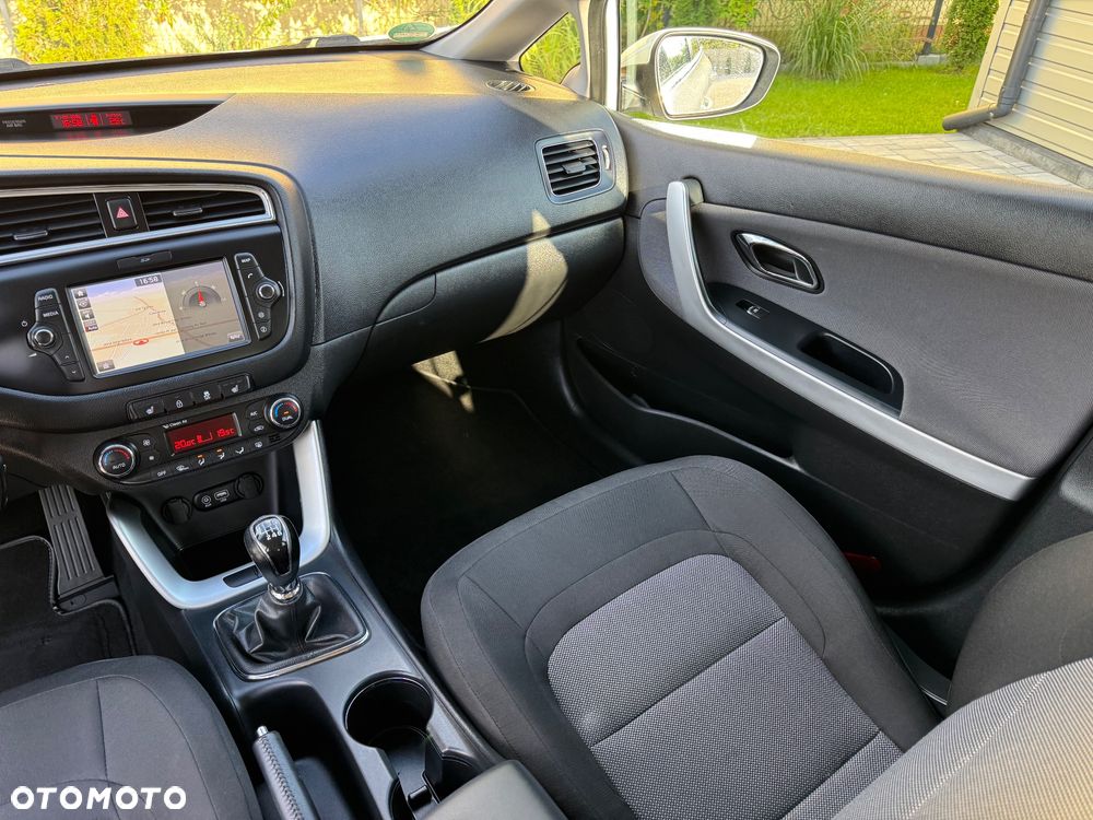 Kia Ceed 1.4 CVVT ISG Dream Team Edition - 27