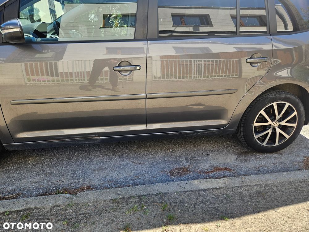 Volkswagen Touran 1.6 TDI DPF Comfortline - 6