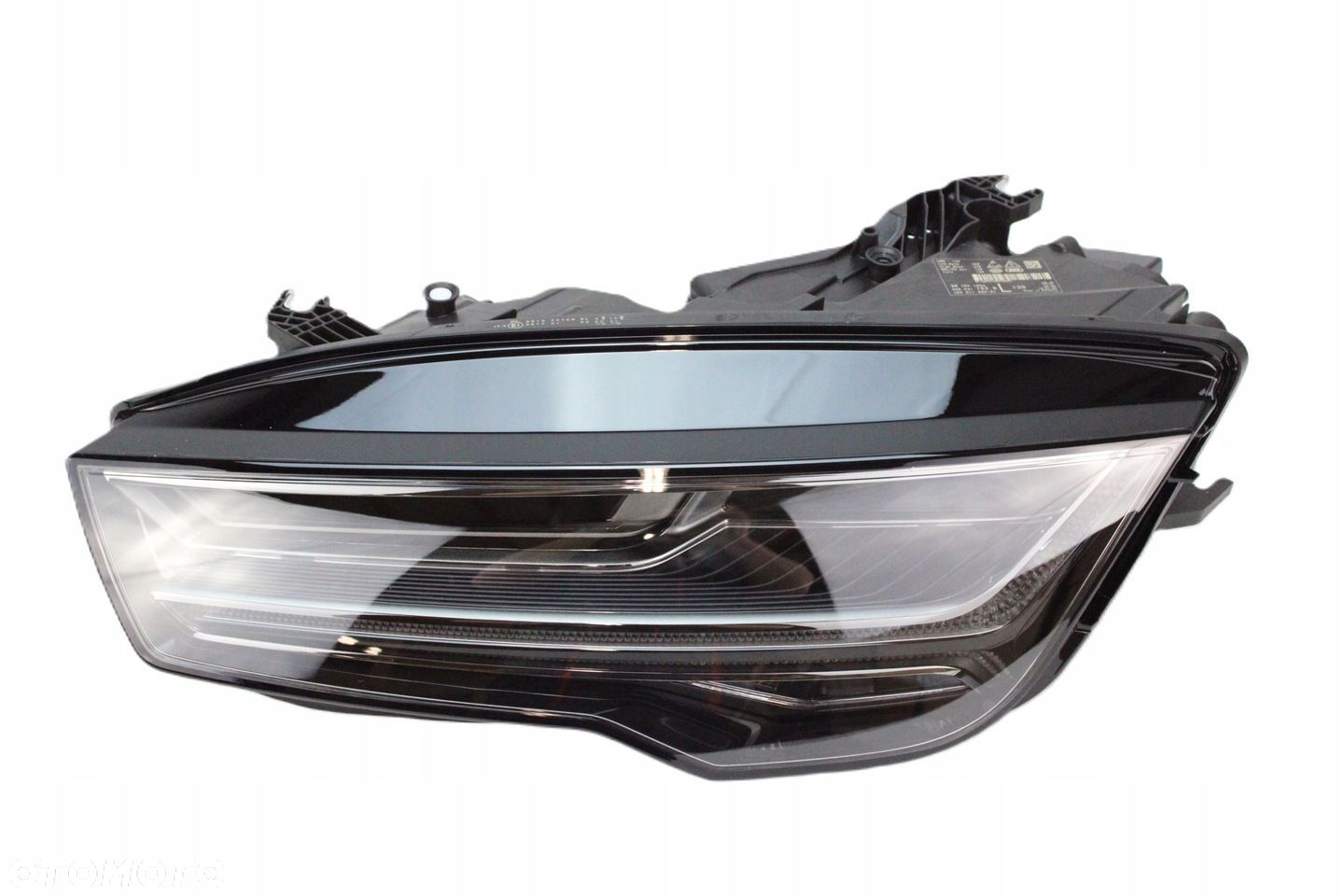NOWA ORG LAMPA LEWY PRZÓD MATRIX AUDI A7 S7 RS7 4G8941783B - 1