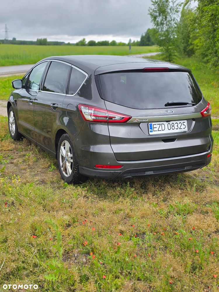 Ford S-Max 2.0 TDCi Titanium PowerShift - 6