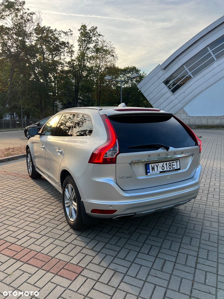 Volvo XC 60 - 6