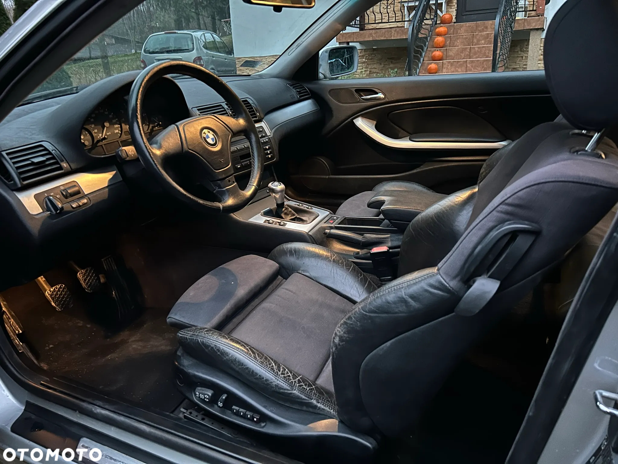 BMW Seria 3 323Ci - 8
