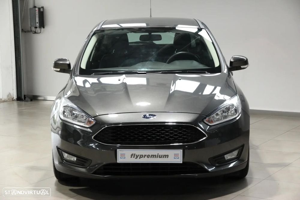Ford Focus 1.0 EcoBoost Business — photo 2