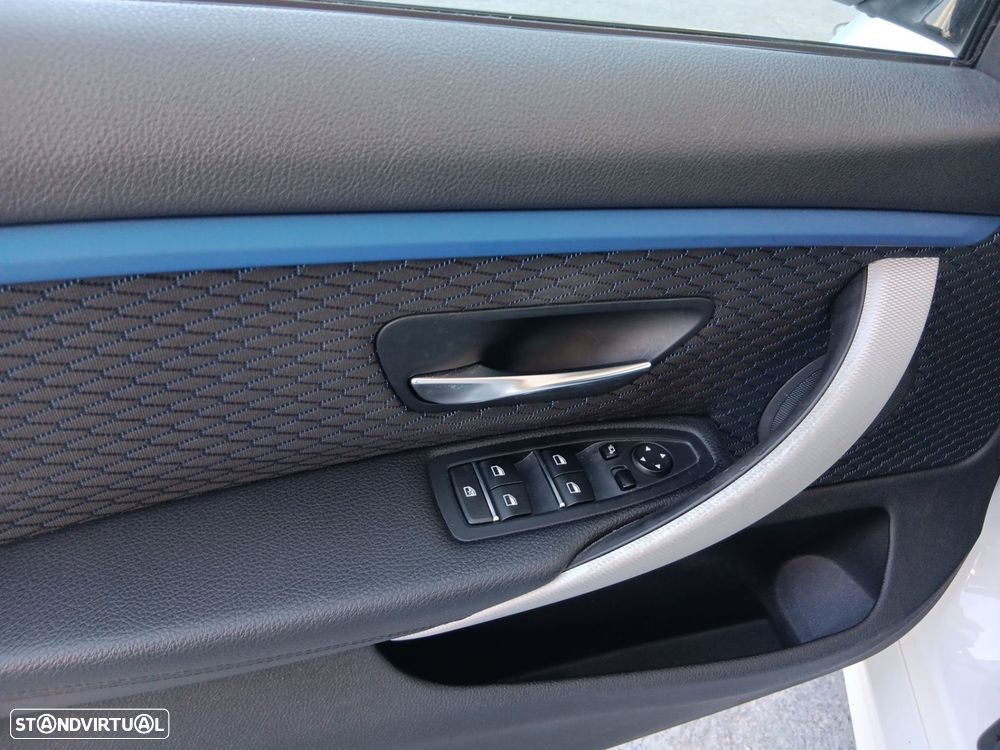 BMW 420 Gran Coupé d Pack Desportivo M Auto - 16