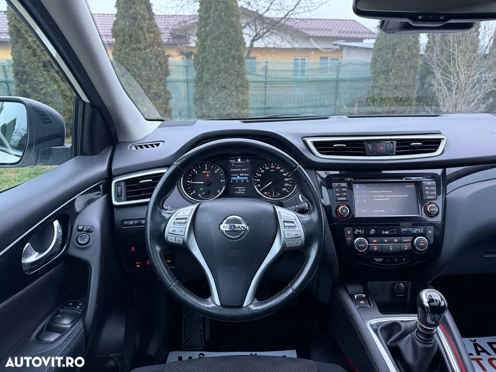 Nissan Qashqai 1.6 DCI N-Connecta - 11