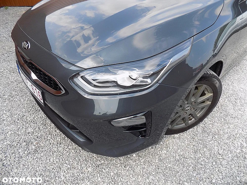 Kia Ceed 1.6 CRDi SCR L Business Line Plus - 23