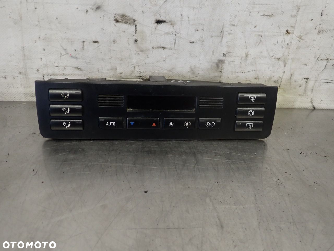 PANEL STEROWANIA NAWIEWU KLIMATYZACJI BMW E46 1.9 64116902440 - 2