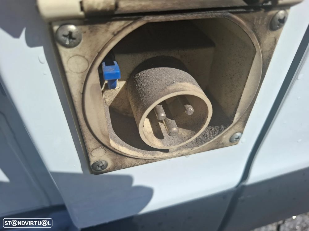 Renault TRAFIC 1.6DCI L2H2 C/MOTOR FRIO ESTRADA E PARQUE - 9