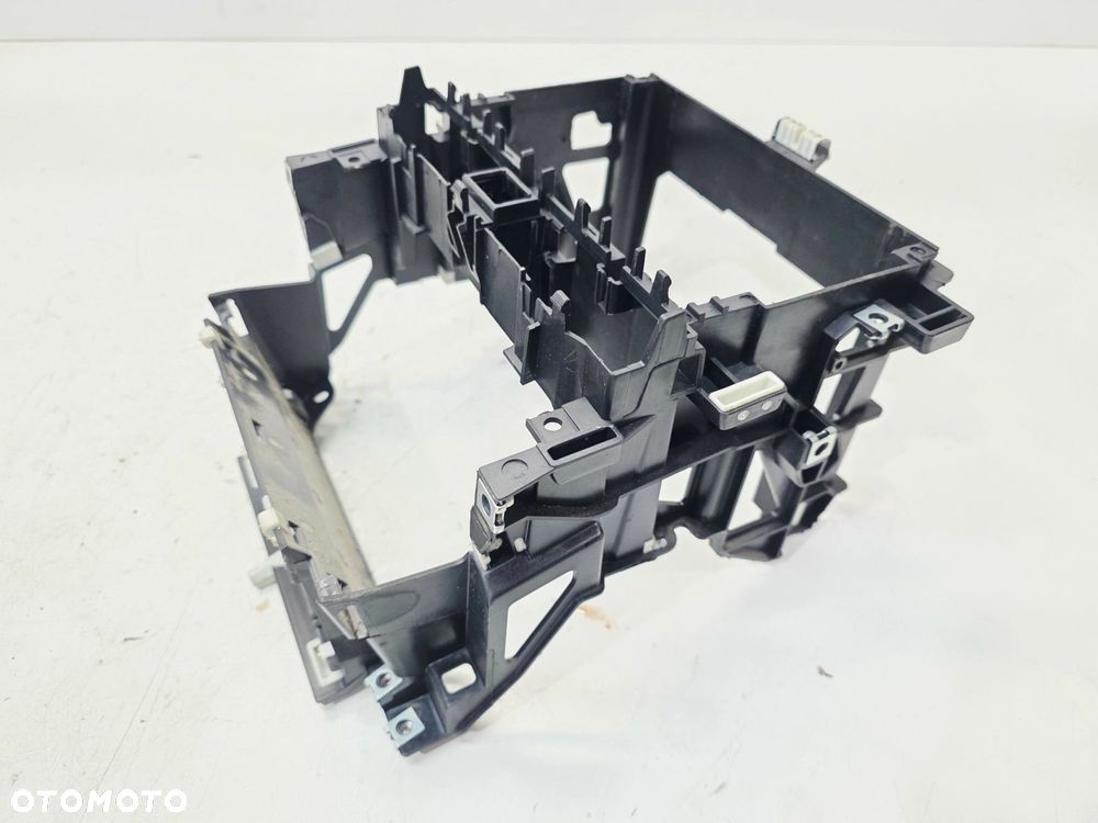 KOSZ 2 DIN AUDI A3 8P LIFT ORYGINAŁ 8P0858005D - 3