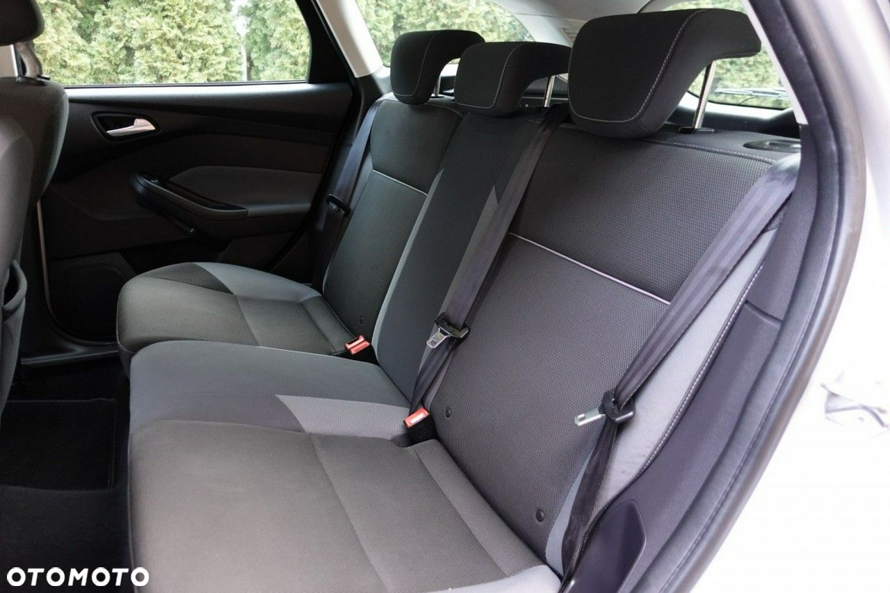 Ford Focus - 16