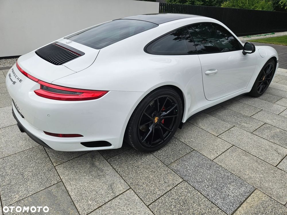 Porsche 911 Carrera 4S PDK - 16