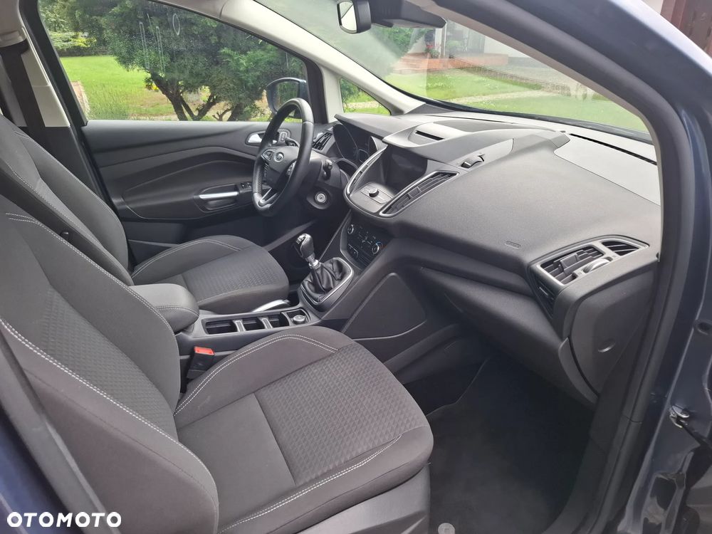 Ford C-MAX - 12