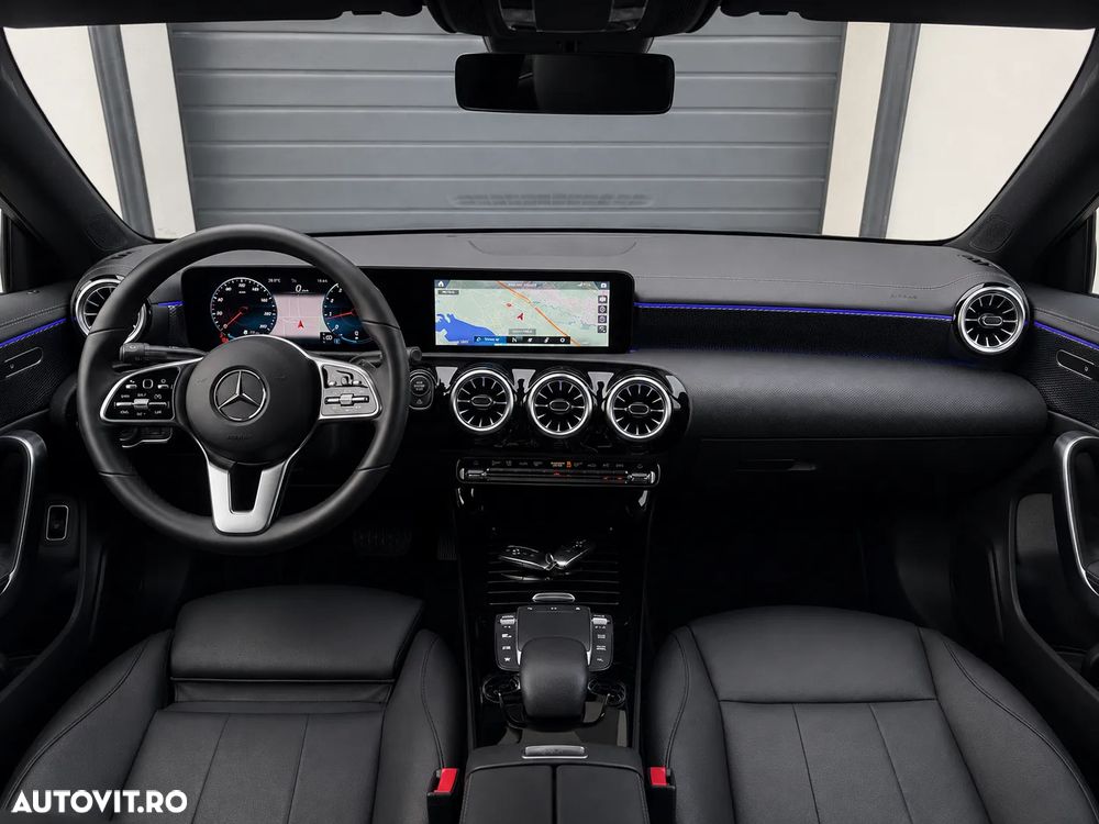Mercedes-Benz CLA 180 - 18