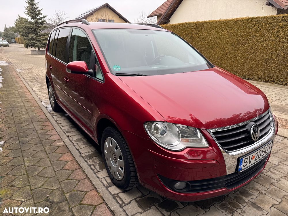 Volkswagen Touran - 3