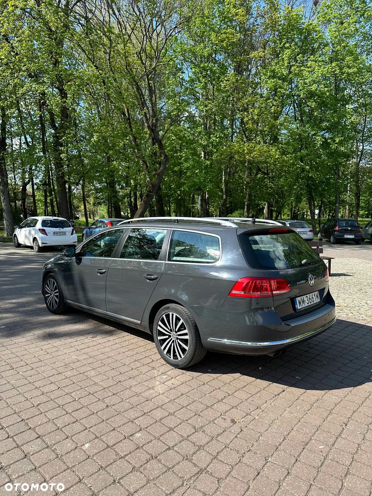 Volkswagen Passat 2.0 TDI DSG Highline - 3