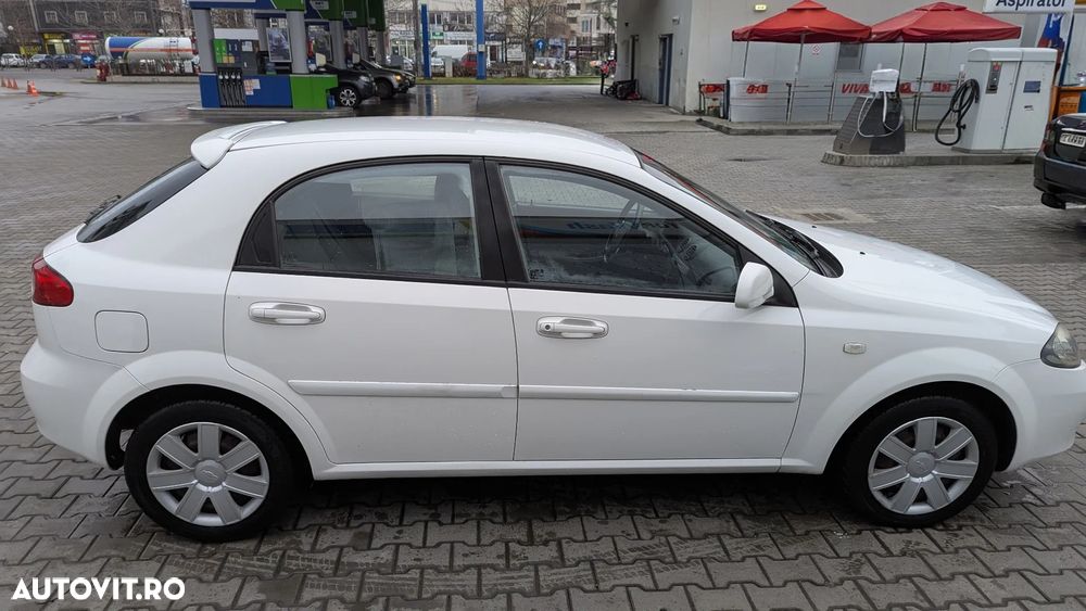 Chevrolet Lacetti 1.4i SE 51 - 7