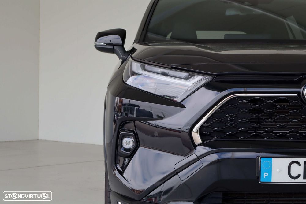 Toyota RAV4 - 4