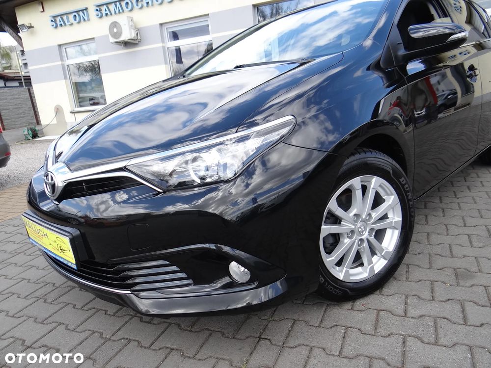 Toyota Auris 1.2 Turbo Team Deutschland - 2