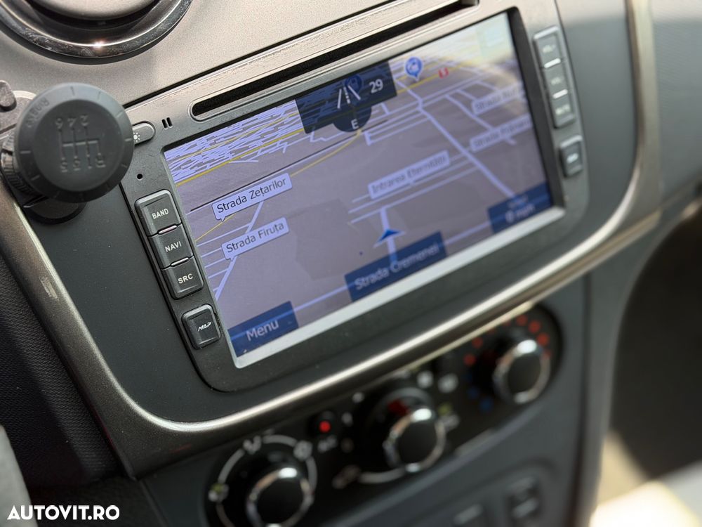 Dacia Logan 0.9 90CP Ambiance - 31
