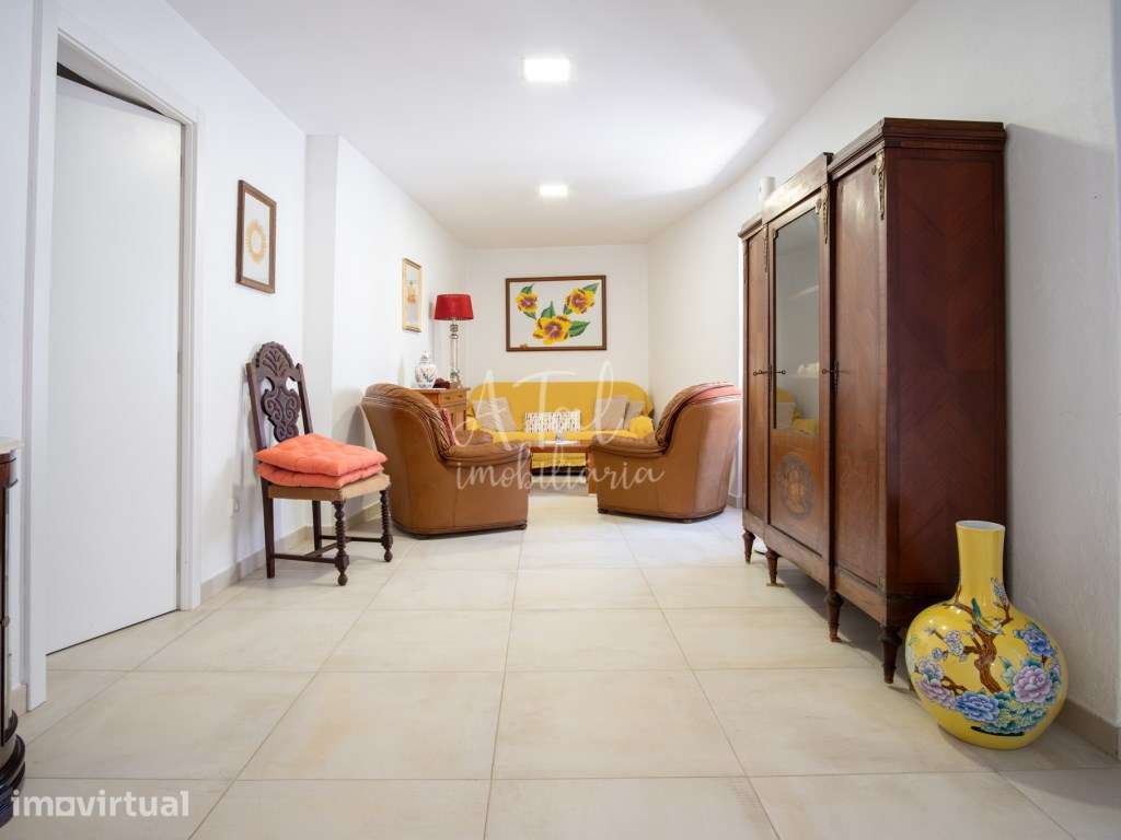 Moradia renovada no centro de Minde - Grande imagem: 3/41