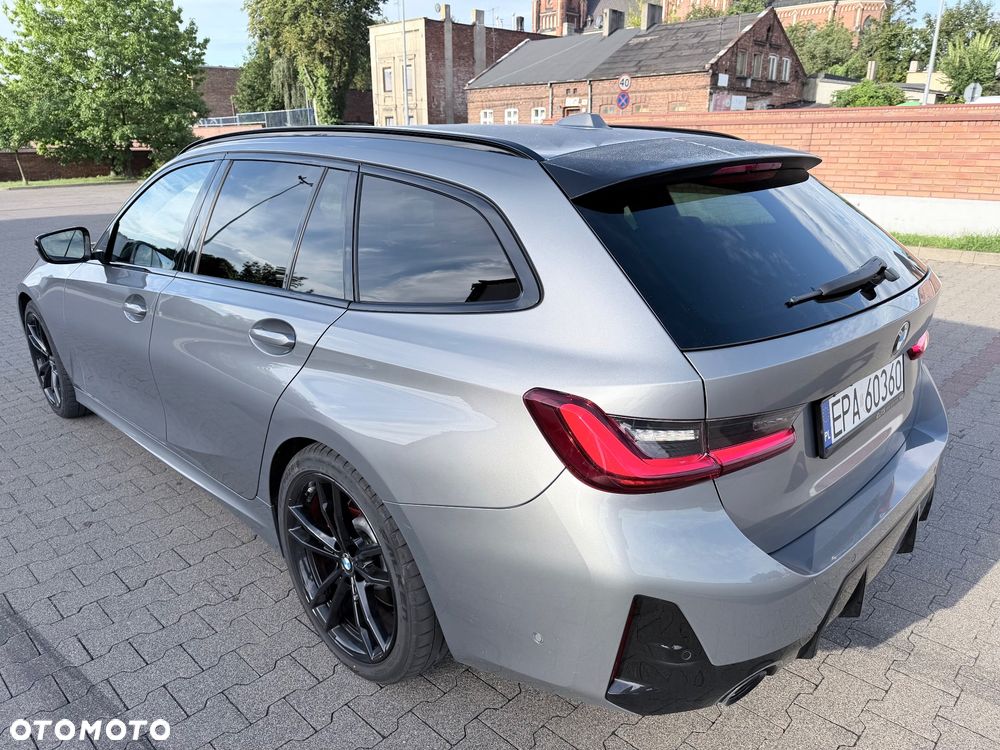 BMW Seria 3 330i xDrive M Sport - 4