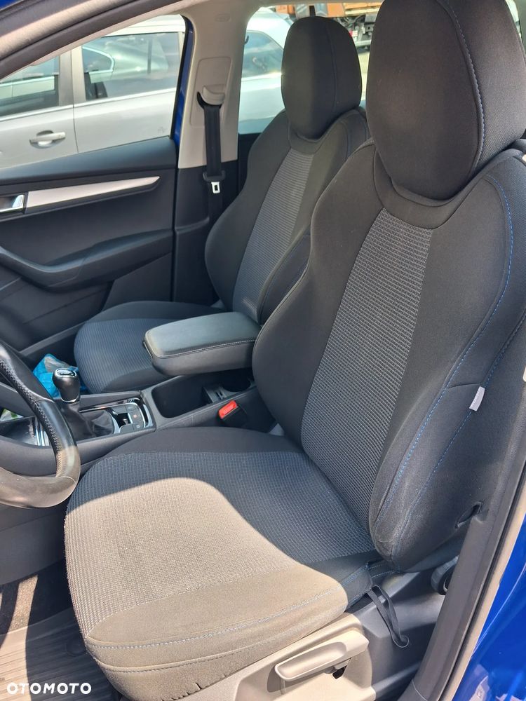 Skoda Karoq 1.0 TSI Ambition - 9
