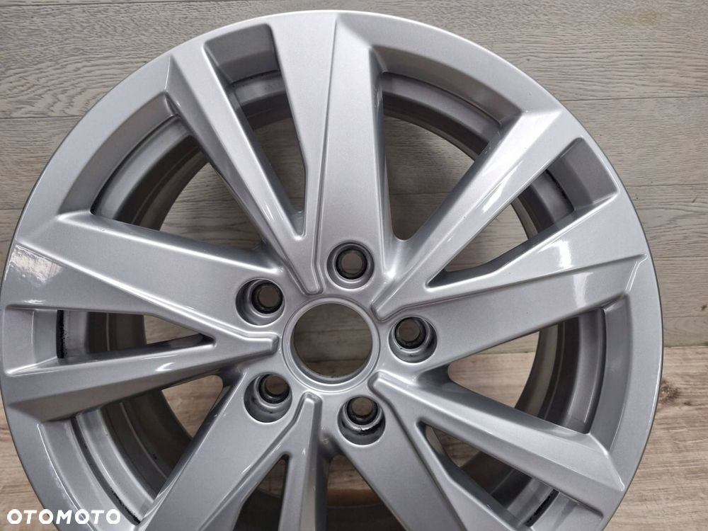Volkswagen Touran III 2022 Wszystkie Felgi aluminiowe R16 - 6
