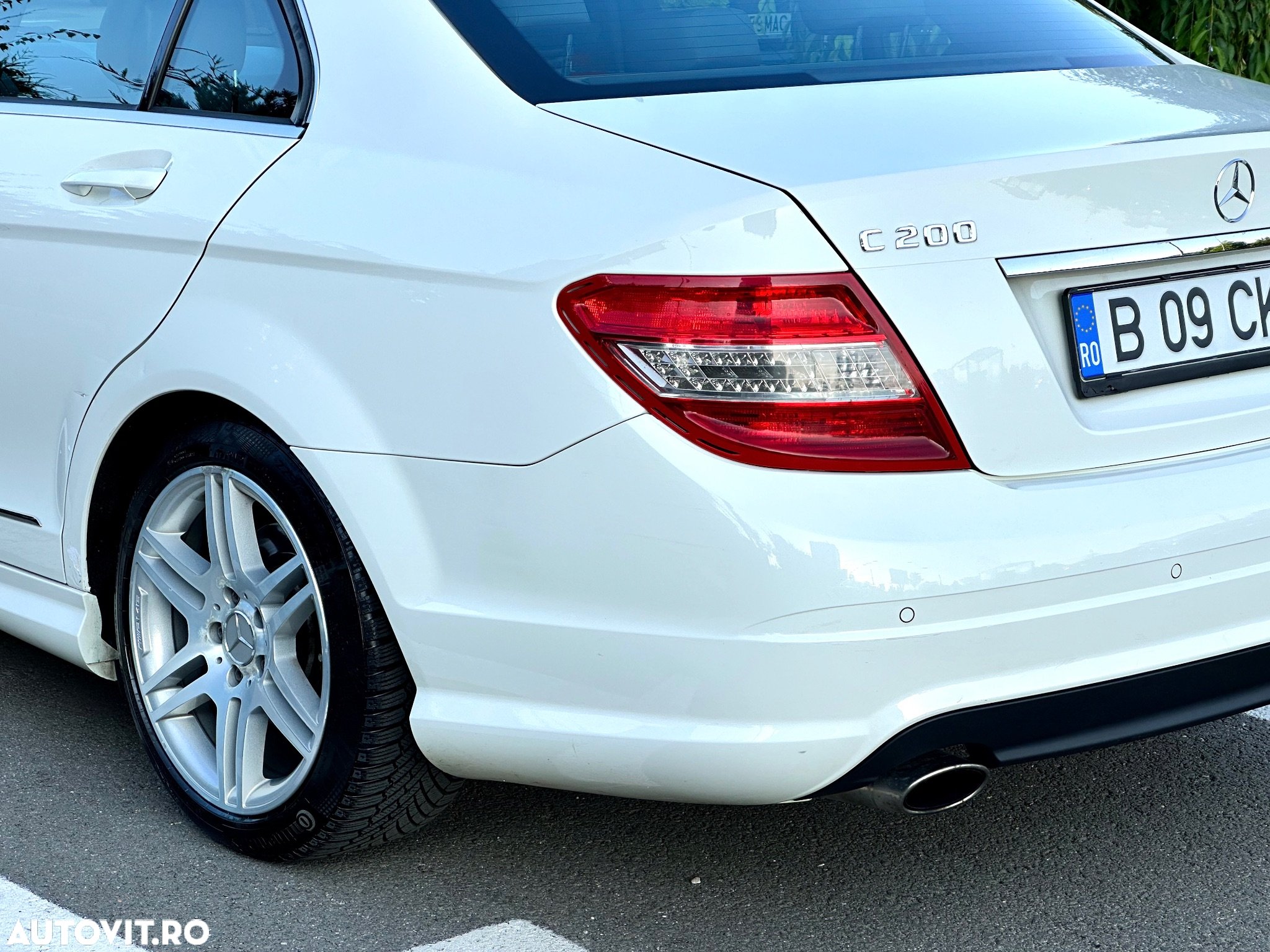 Mercedes-Benz C - 6