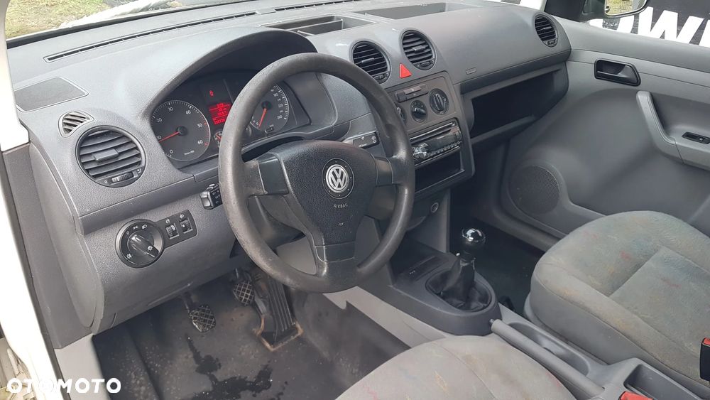 Volkswagen Caddy - 24