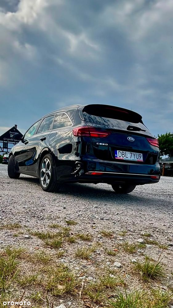 Kia Ceed 1.6 CRDi SCR L Business Line DCT - 7