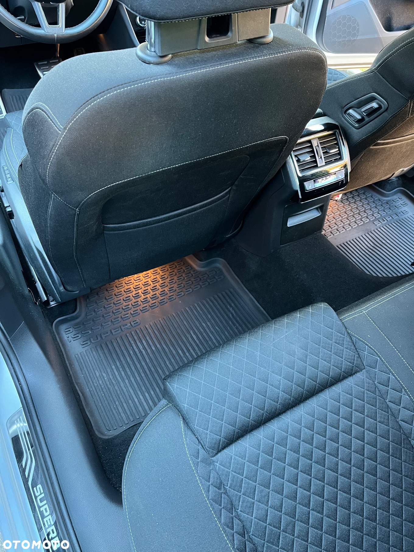 Skoda Superb 2.0 TDI Style DSG7 - 13