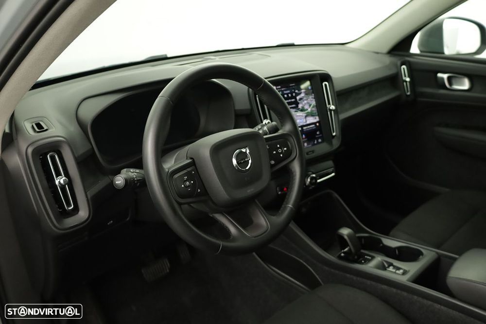 Volvo XC 40 2.0 B3 Essential - 7