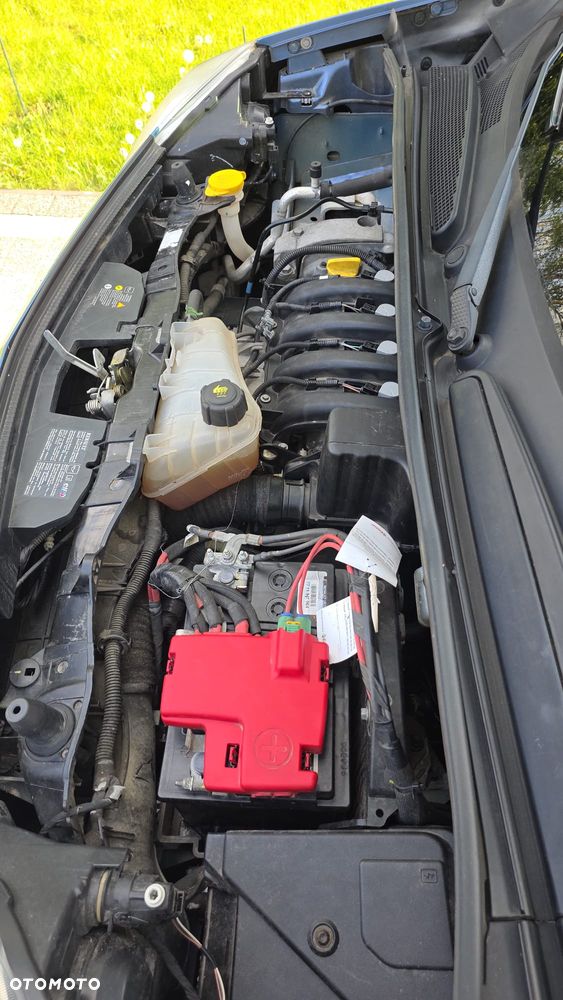 Renault Kangoo 1.6 16V Oasis - 14