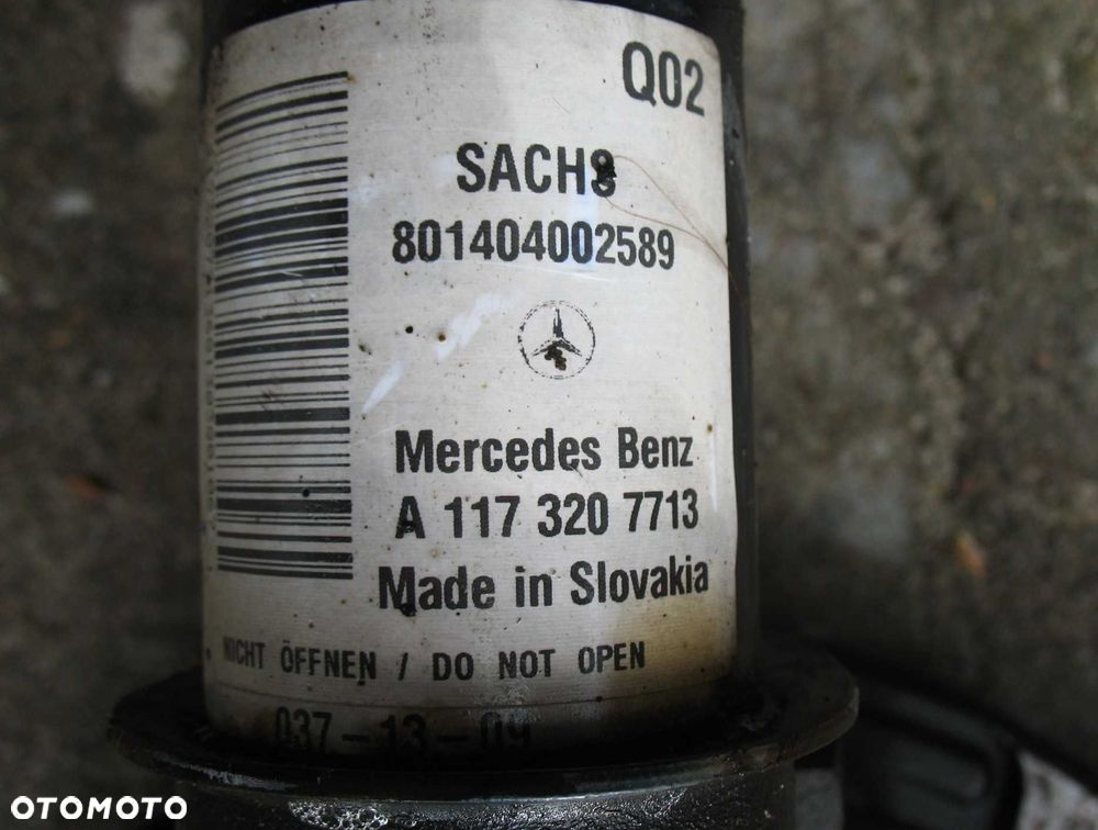 Mercedes CLA C117 McPherson Lewy przód piasta zawieszenie zwrotnica amortyzator - 3