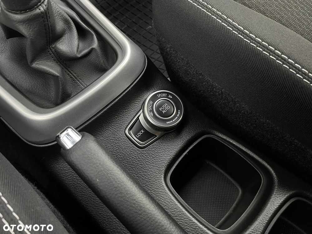 Suzuki SX4 S-Cross 1.4 T Premium 4WD - 37