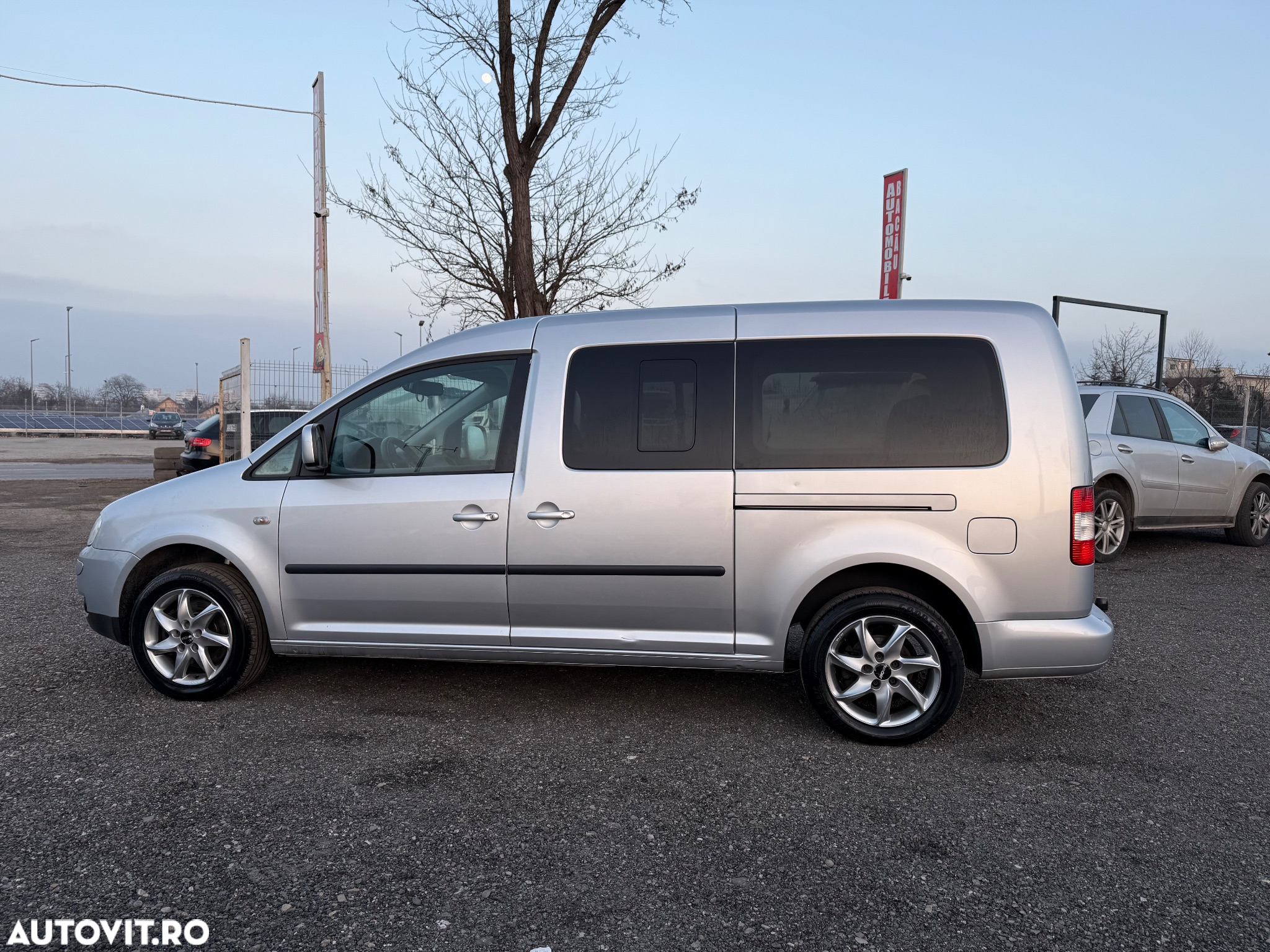 Volkswagen Caddy 2.0 TDI Maxi Gewinner (7-Si.) - 6