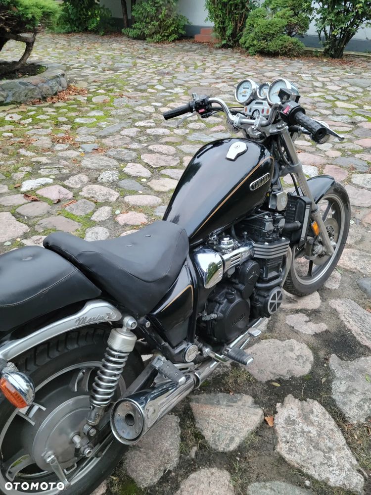Yamaha Maxim - 18