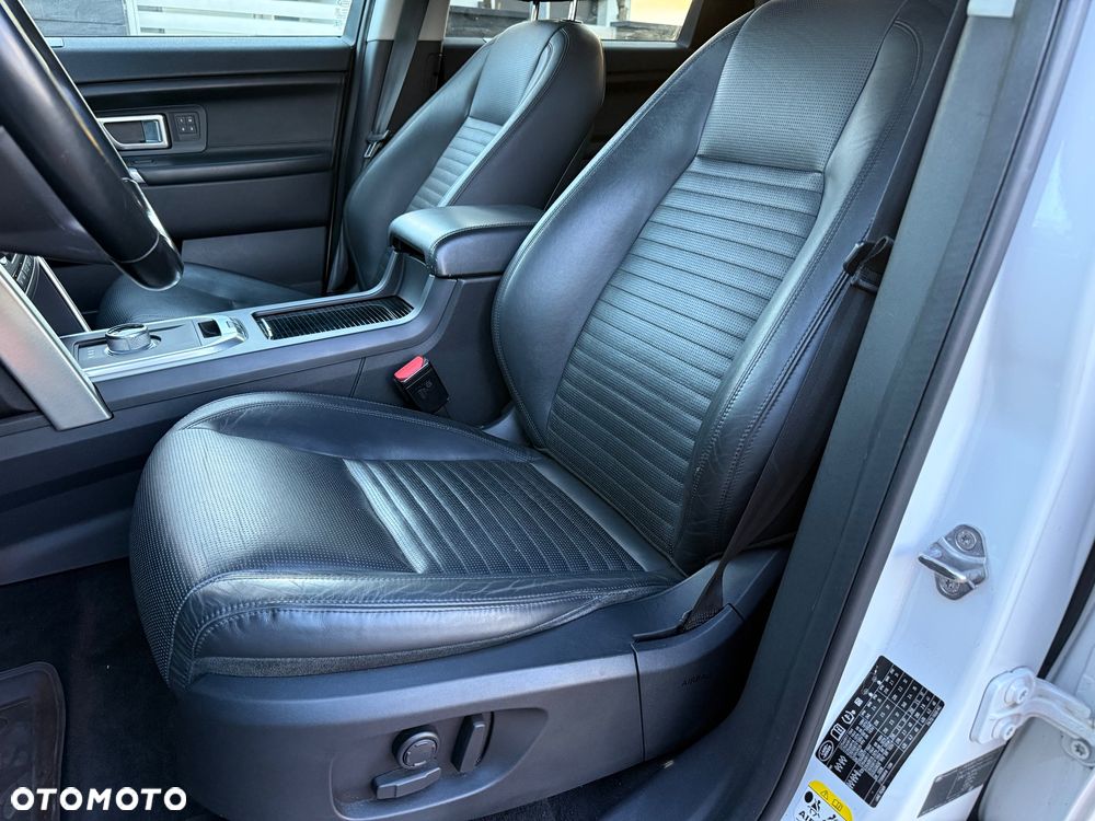 Land Rover Discovery Sport TD4 HSE Luxury - 21