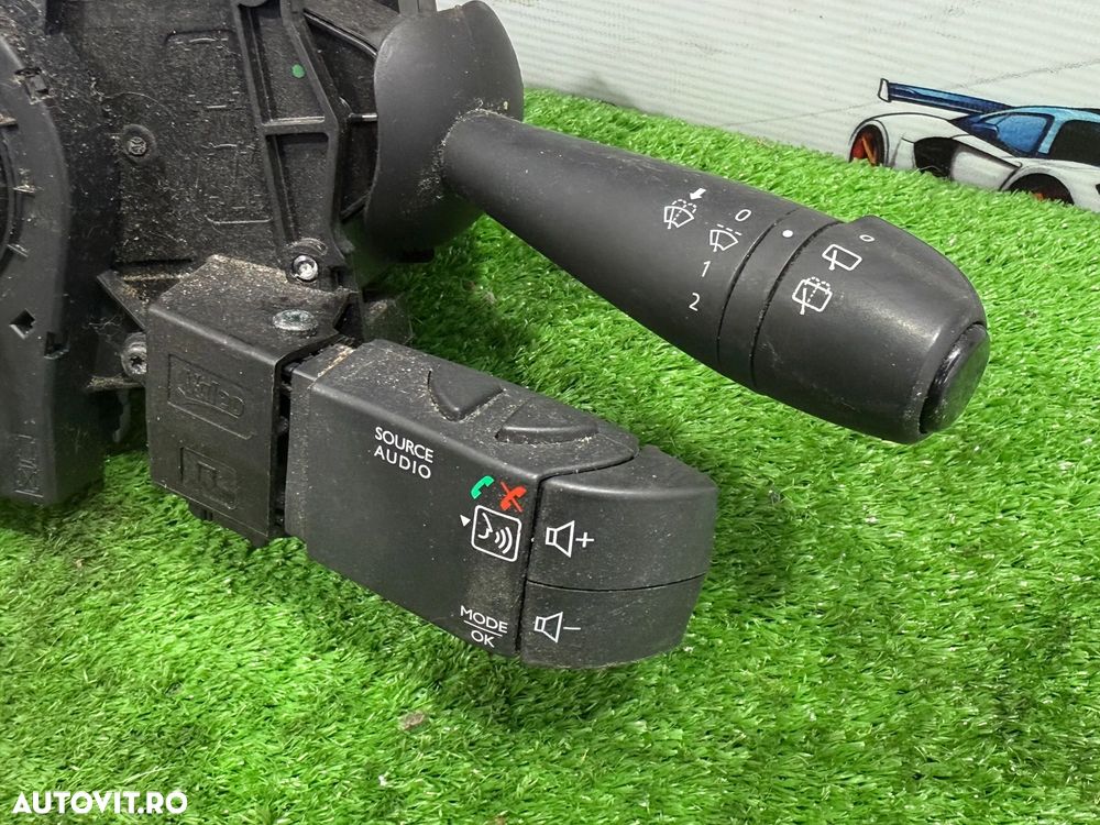 ANSAMBLU MANETE COMENZI VOLAN + SPIRA DACIA DUSTER 1.5 DIESEL 2015 COD OEM 479457095R 681726046R 2013-2017 - 5